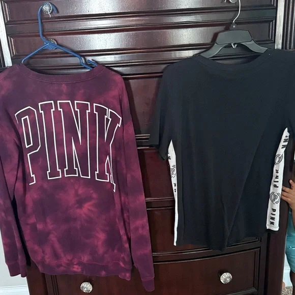 PINK Victoria's Secret Maroon Tie-Dye Sweatshirt and Black Tee - Picture 4 of 4